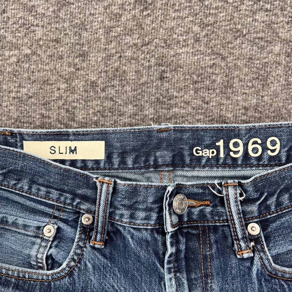 Gap 1969 Slim Fit Straight‎ Relaxed Mens Jeans Blue Medium Wash Distressed 31